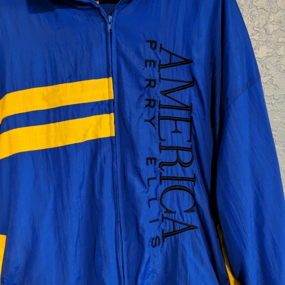 Perry Ellis - Picture 2 of 9